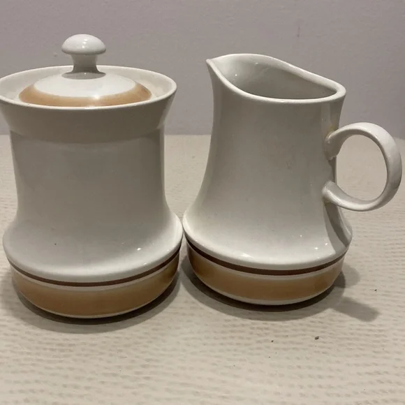 Japan vintage Hand Decorated Stoneware WaterColors Hearthside Creamer Sugar Set - Picture 11 of 11